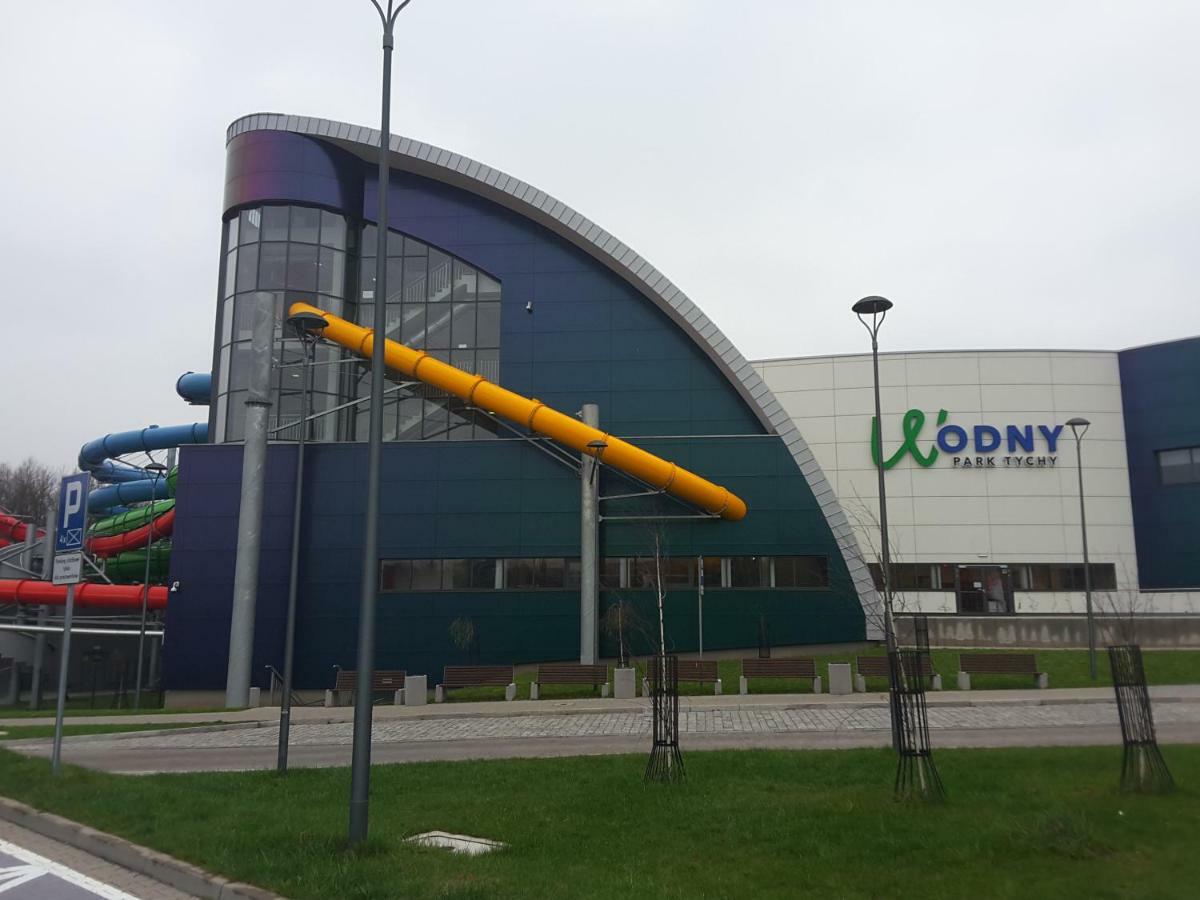 Apartament Dla Turystow Tychy Bagian luar foto